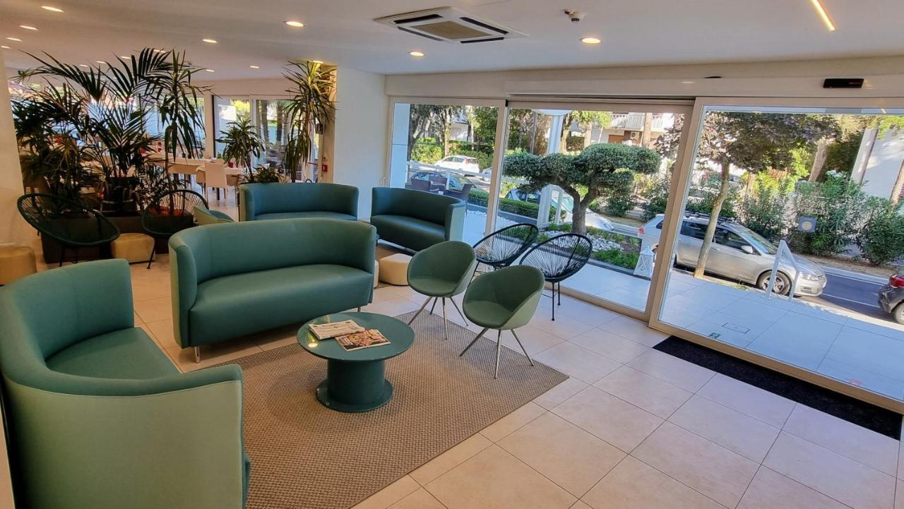 Hotel Helvetia Lignano Sabbiadoro Esterno foto
