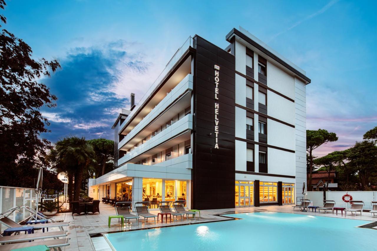 Hotel Helvetia Lignano Sabbiadoro Esterno foto