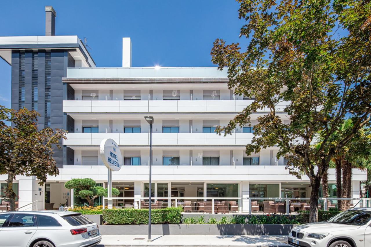 Hotel Helvetia Lignano Sabbiadoro Esterno foto