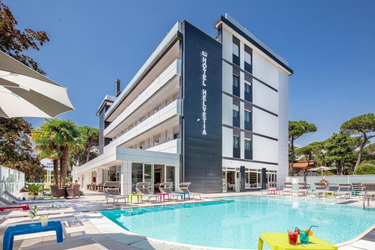 Hotel Helvetia Lignano Sabbiadoro Esterno foto